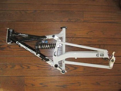 نام: 950_cannondale_judge_dh_frame_22586899.jpg نمایش: 264 اندازه: 80.2 کیلو بایت