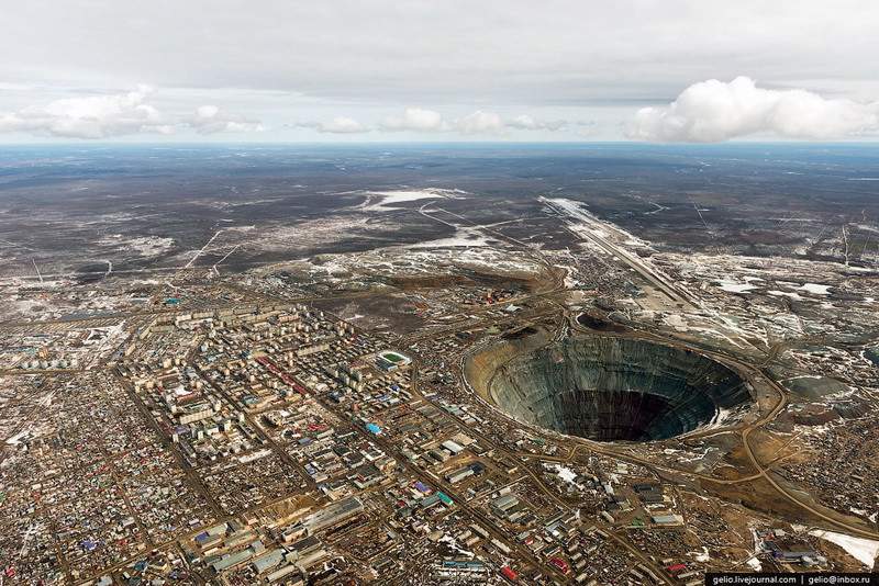 نام: mirny-town-diamond-capital-russia-1.jpg نمایش: 3323 اندازه: 241.7 کیلو بایت