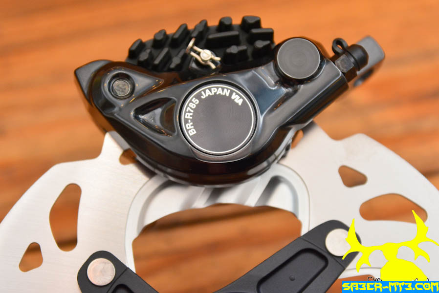 نام: Shimano-R785-Hydraulic-Di2-Road-Brake-Caliper-With-140mm-Freeza-Rotor-Drive-Side.jpg نمایش: 614 اندازه: 96.4 کیلو بایت